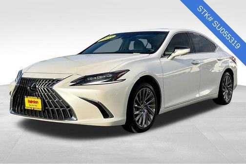 2025 Lexus ES 300h Luxury