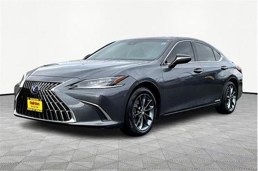2022 Lexus ES 300h Luxury