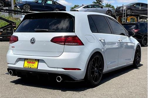 2019 Volkswagen Golf GTI 2.0T S 4-Door
