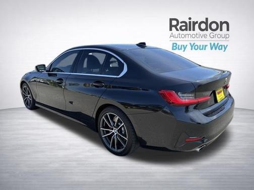 Black Sapphire Metallic 2019 BMW 330 330i