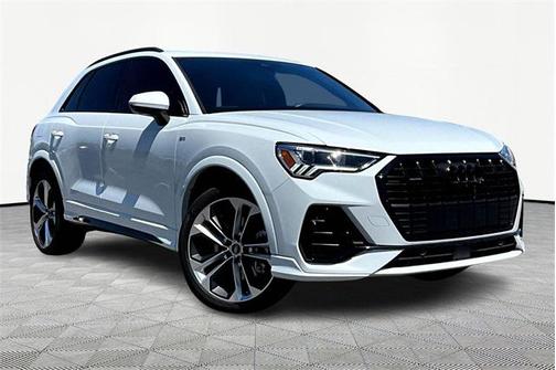 2022 Audi Q3 45 S line Premium Plus