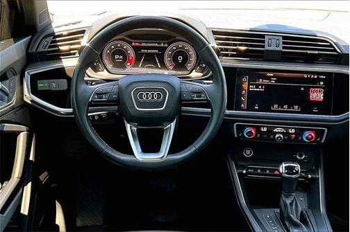 2022 Audi Q3 45 S line Premium Plus