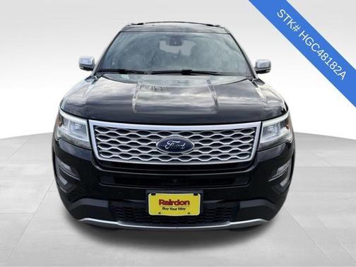 2017 Ford Explorer Platinum