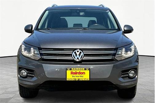 2016 Volkswagen Tiguan SE