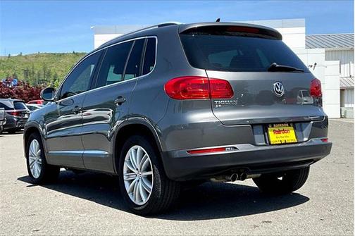2016 Volkswagen Tiguan SE
