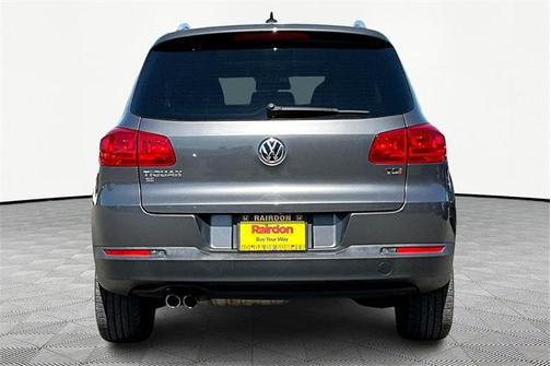 2016 Volkswagen Tiguan SE