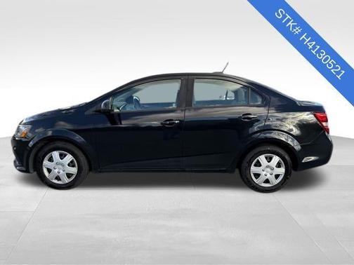 2017 Chevrolet Sonic LS