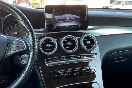 2017 Mercedes-Benz GLC 300 4MATIC