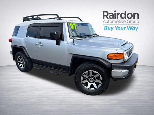 Titanium Metallic 2007 Toyota FJ Cruiser Base