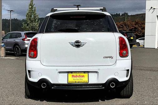 2011 MINI Cooper S Countryman Base