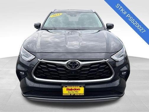 2023 Toyota Highlander Platinum