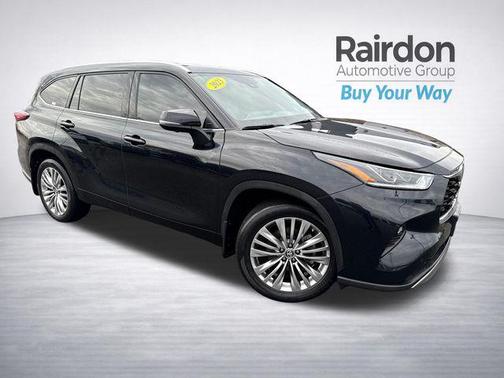 2023 Toyota Highlander Platinum