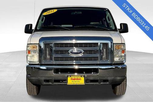 2011 Ford E350 Super Duty XLT