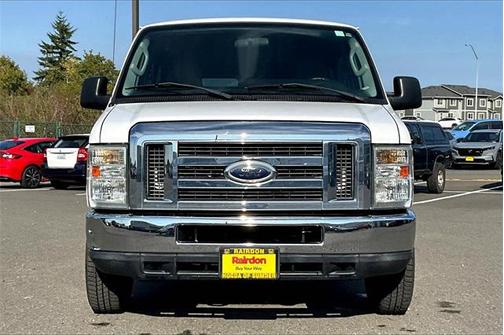 2011 Ford E350 Super Duty XLT