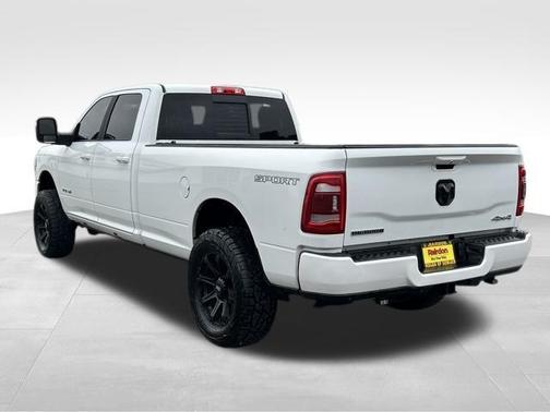 2023 RAM 3500 Big Horn