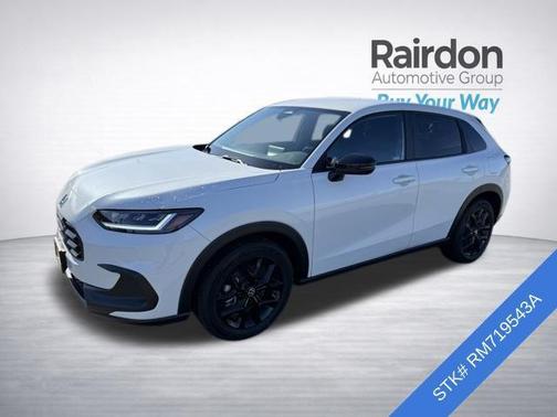 Platinum White Pearl 2024 Honda HR-V Sport