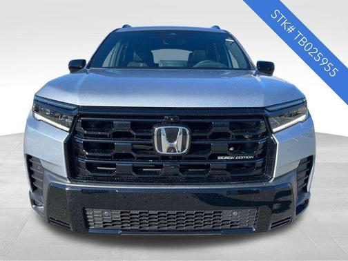 Solar Silver Metallic 2026 Honda Pilot Black Edition