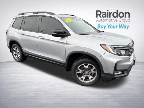 Lunar Silver Metallic 2023 Honda Passport AWD TrailSport