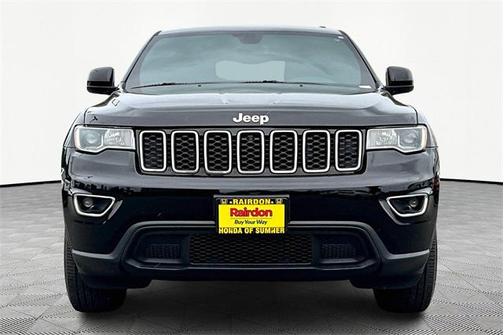 2017 Jeep Grand Cherokee Laredo