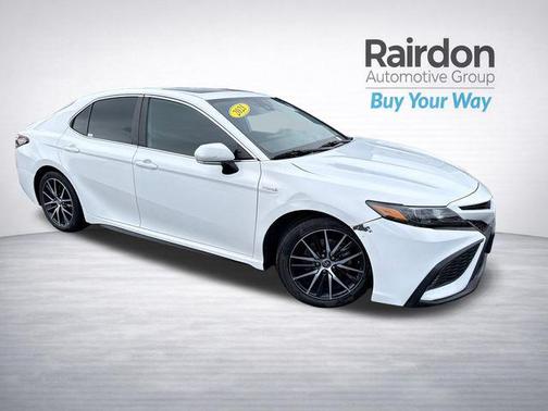 2021 Toyota Camry SE