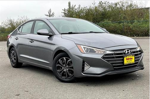 2019 Hyundai ELANTRA SE