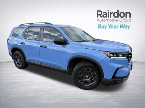 Diffused Sky Pearl 2023 Honda Pilot AWD TrailSport