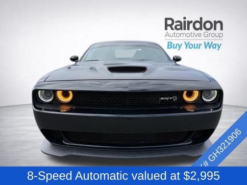 Pitch Black Clearcoat 2016 Dodge Challenger SRT Hellcat