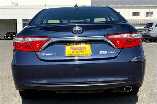 2015 Toyota Camry Hybrid XLE