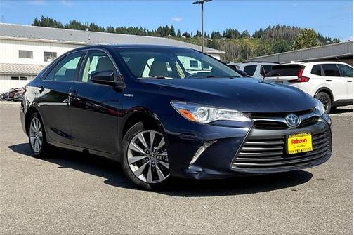 2015 Toyota Camry Hybrid XLE