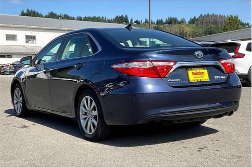 2015 Toyota Camry Hybrid XLE