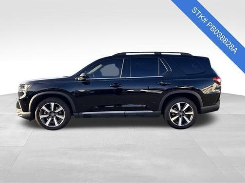2023 Honda Pilot AWD Elite
