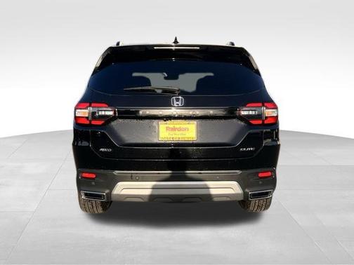 2023 Honda Pilot AWD Elite