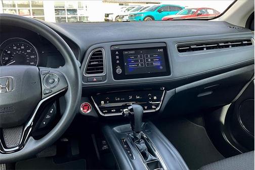 2022 Honda HR-V EX