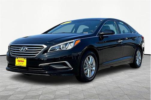 2017 Hyundai SONATA SE