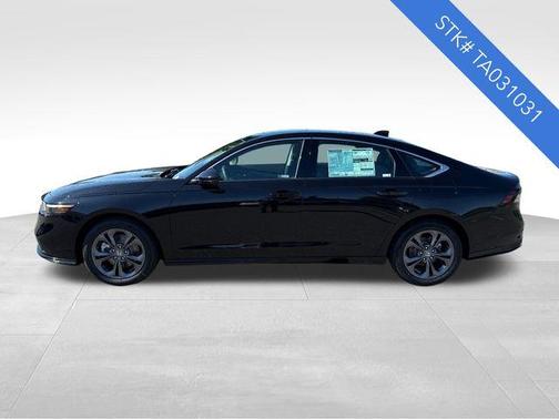 Crystal Black Pearl 2026 Honda Accord Hybrid EX-L