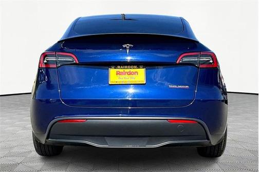 2023 Tesla Model Y Performance Dual Motor All-Wheel Drive