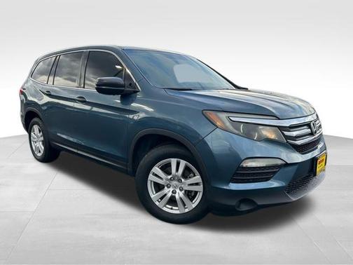 2017 Honda Pilot LX