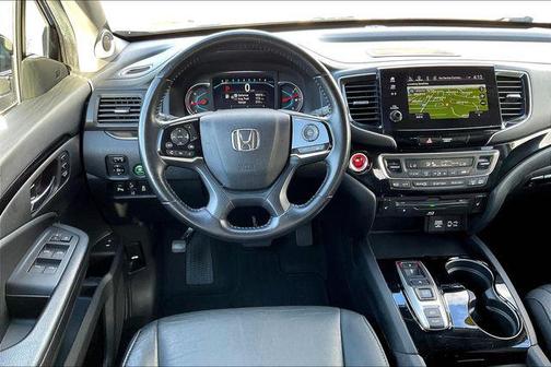 2021 Honda Pilot Touring 8-Passenger