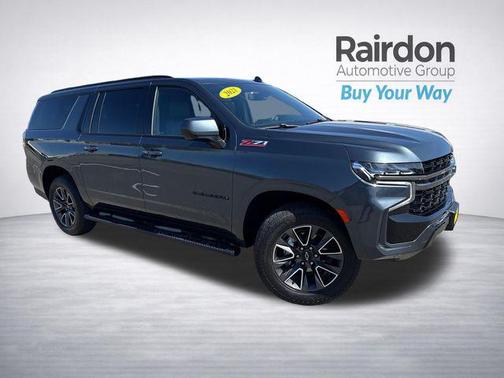 Shadow Gray Metallic 2021 Chevrolet Suburban 4WD Z71