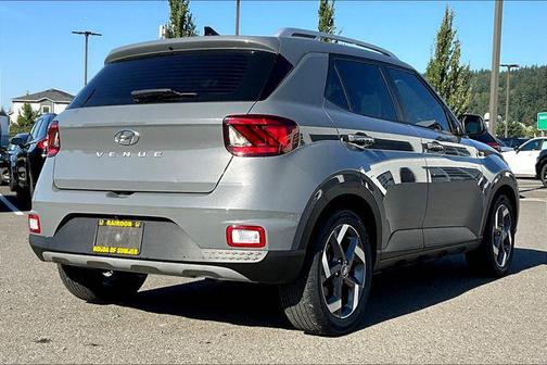 2021 Hyundai VENUE SEL