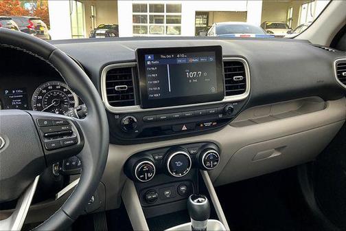 2021 Hyundai VENUE SEL