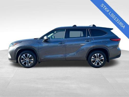 2020 Toyota Highlander Hybrid XLE