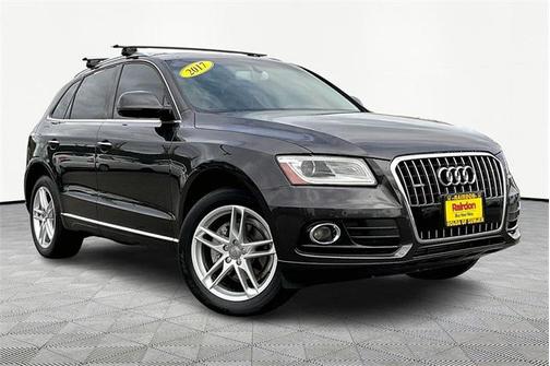 2017 Audi Q5 2.0T Premium Plus