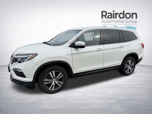 White Diamond Pearl 2017 Honda Pilot EX-L