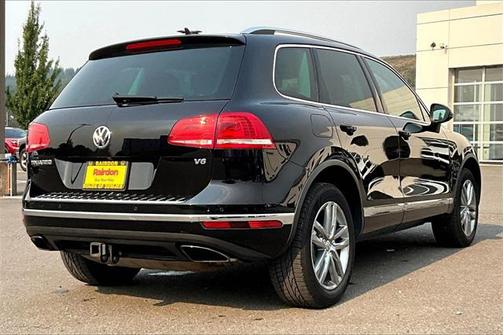2015 Volkswagen Touareg V6 Lux