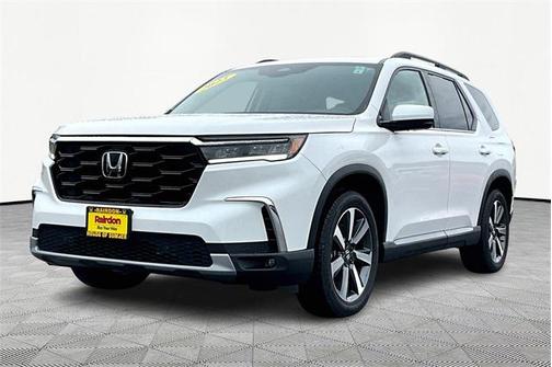 2023 Honda Pilot Touring 8-Passenger