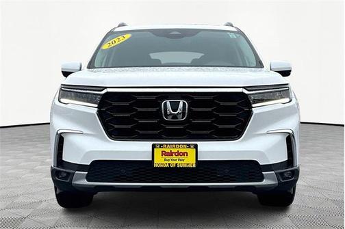 2023 Honda Pilot Touring 8-Passenger