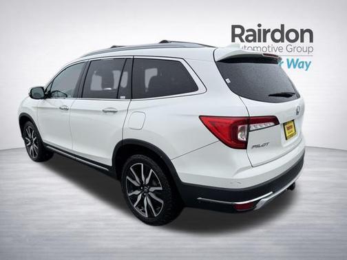 2019 Honda Pilot Touring 8-Passenger