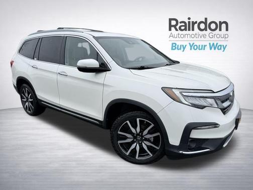 2019 Honda Pilot Touring 8-Passenger