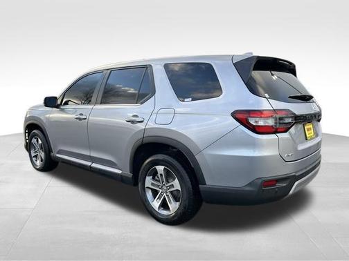 2023 Honda Pilot AWD EX-L 7 Passenger